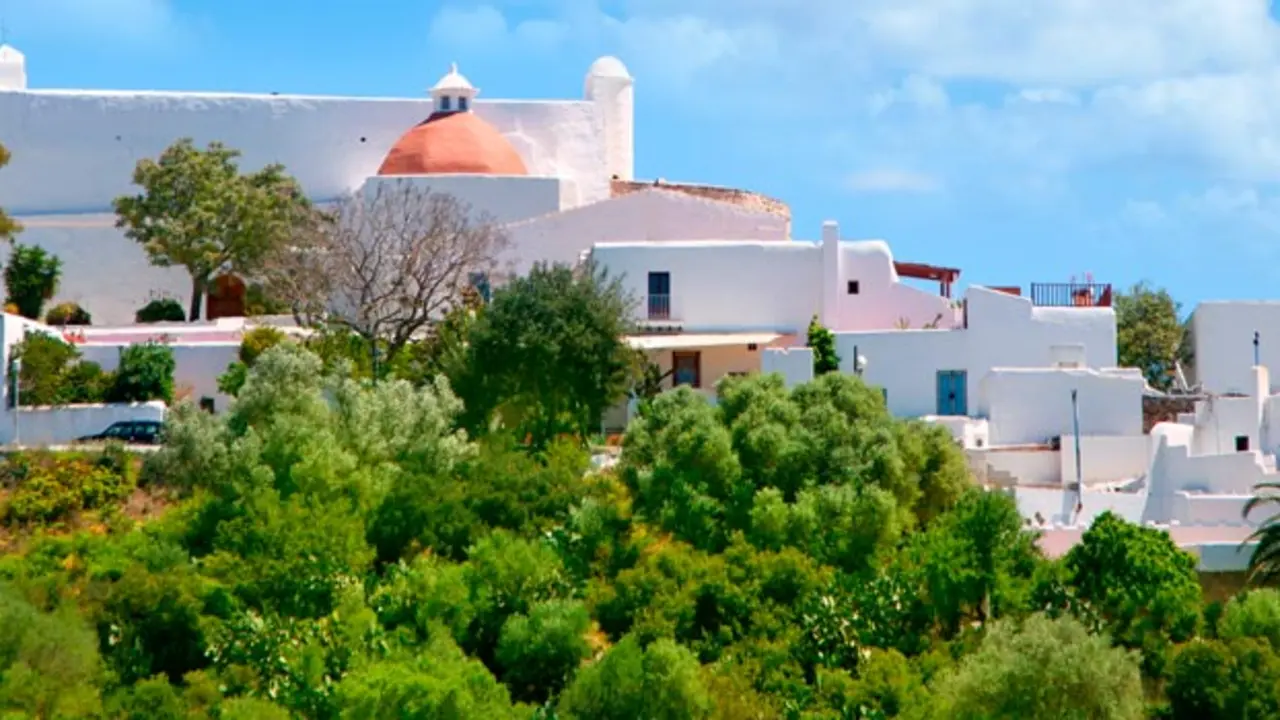 Dónde dormir en Santa Eulària des Riu