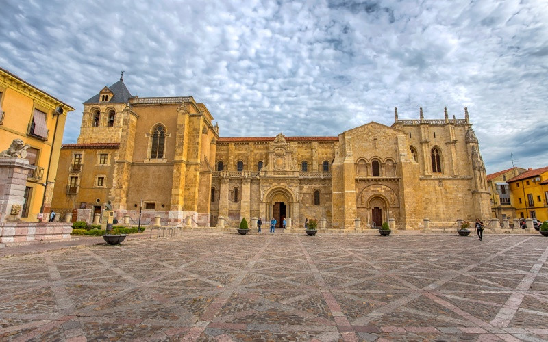 Collégiale royale de San Isidoro