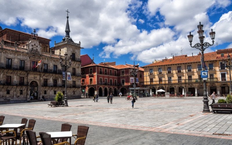 Grand-Place de León