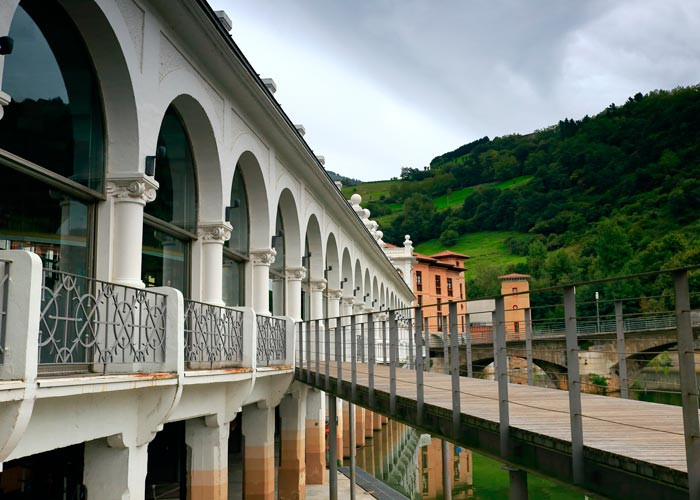 mercado tinglado tolosa