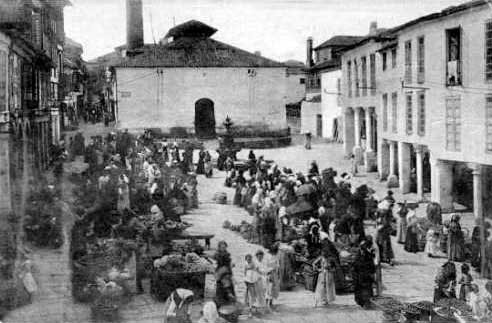 Foto antigua de la Plaza de las Verduras en Pontevedra capital