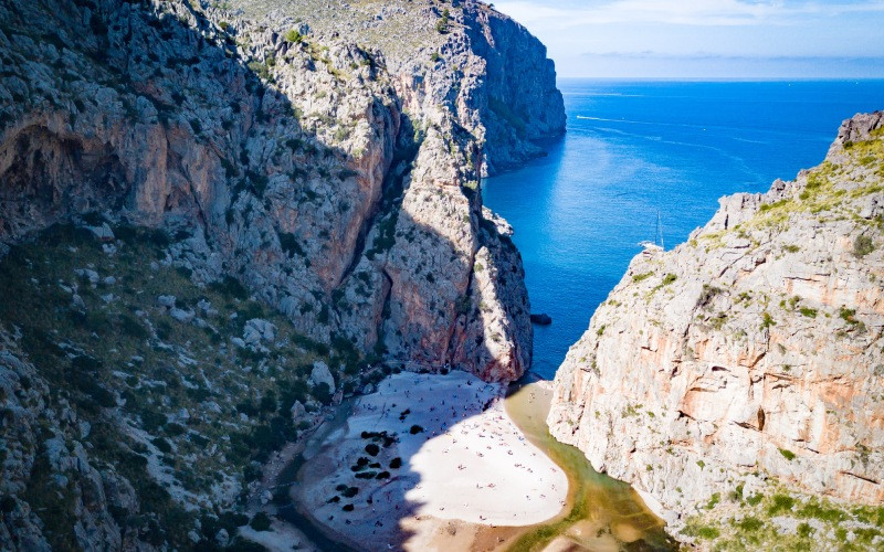 Crique du Torrent de Pareis créée par la rivière qui se forme pendant la saison des pluies