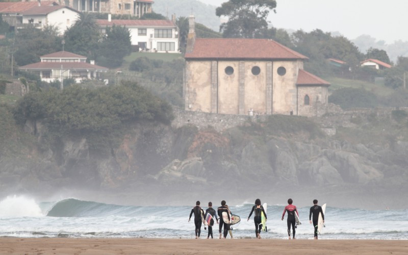 La plage de Mundaka au Pays basque