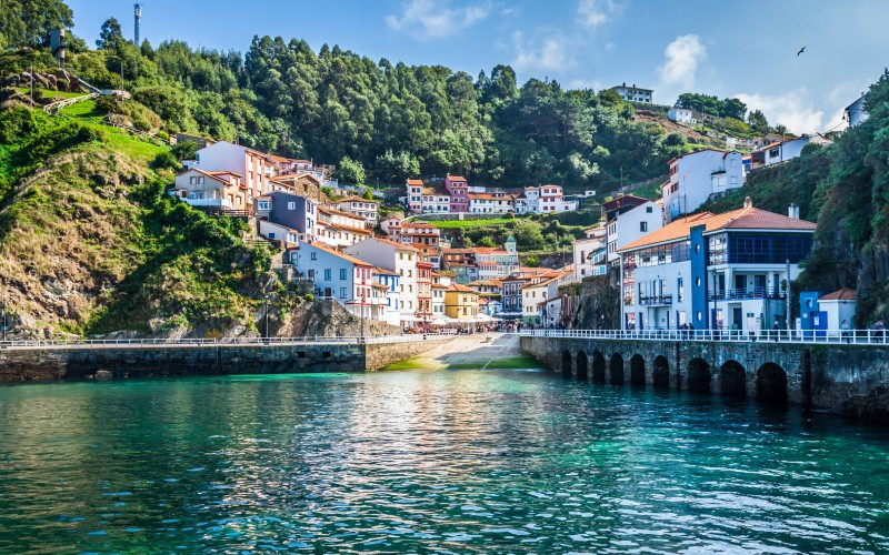 Cudillero vu du port