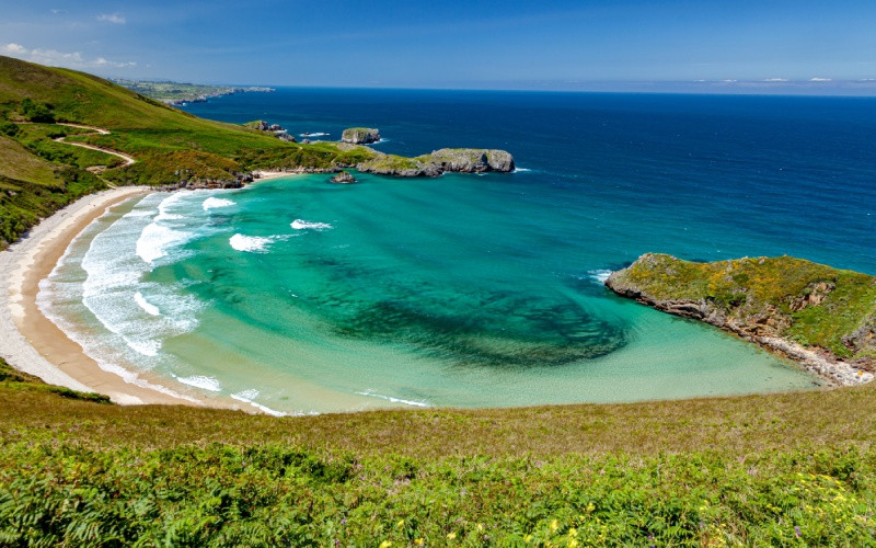 La plage de Torimbia