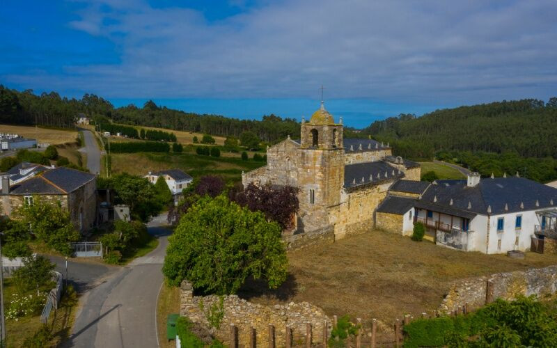 Basilique San Martiño de Mondoñedo, Foz