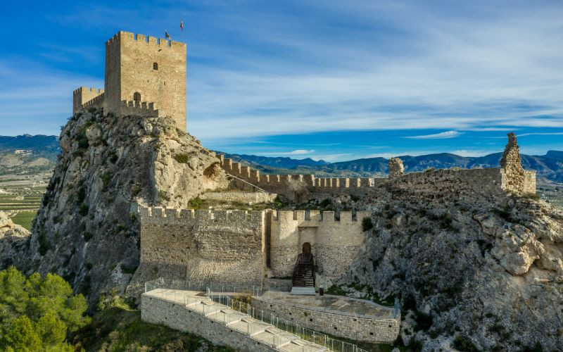 Vue aérienne du château de Sax