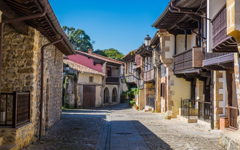 Petit village de Concha, comarque de Ruiloba