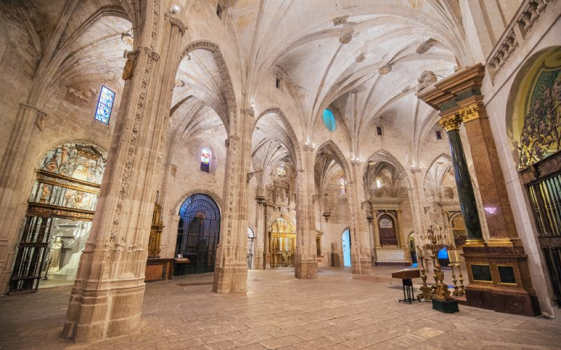 Intérieur de la cathédrale