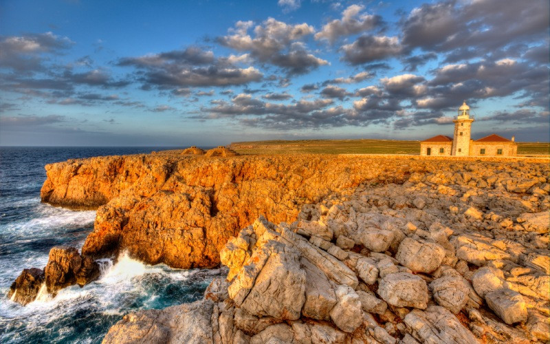 Phare de Punta Nati