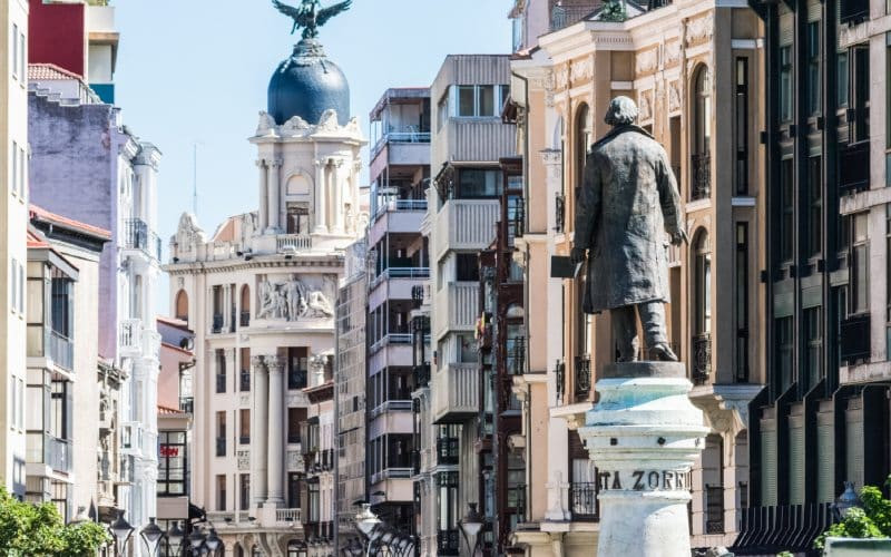 Sculpture de José Zorrilla