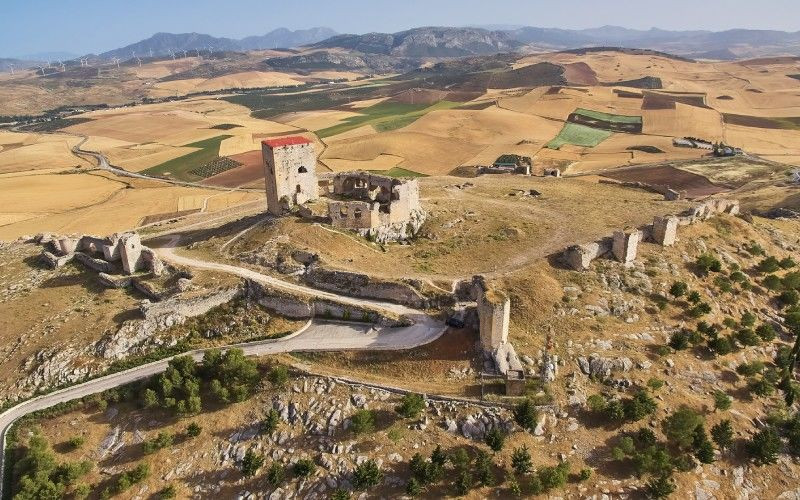 Ruines du château de La Estrella