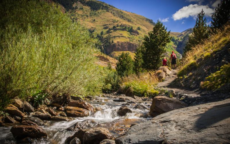 Une des sections de l'itinéraire des trois cascades de Cerler