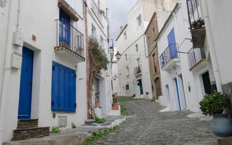 Rue du centre-ville de Cadaqués