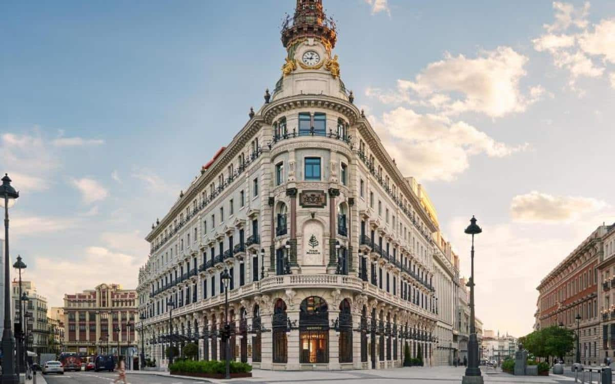 Four Seasons Hotel Madrid.