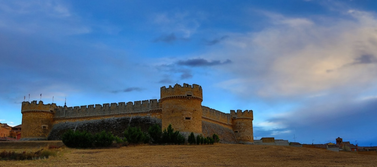 Principal castillo grajal de campos