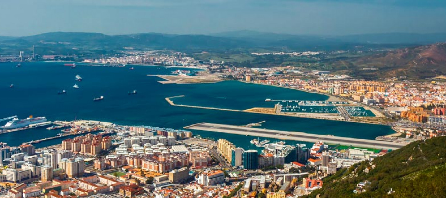 dónde dormir en Algeciras