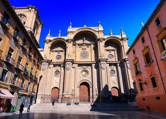 Façade de la Cathédrale de la Encarnación