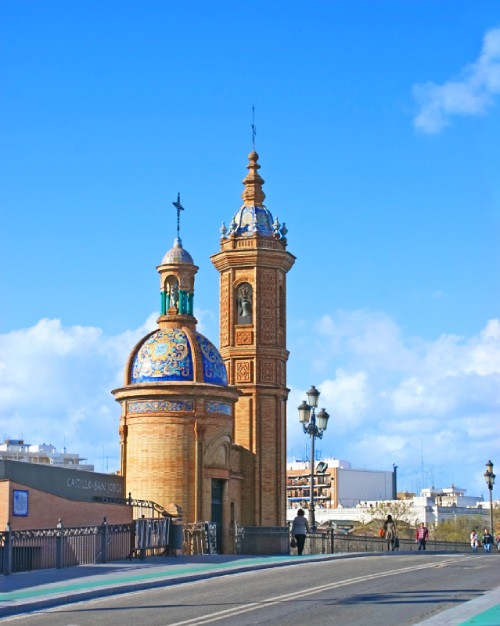 Chapelle du Carmen près du Pont de Triana