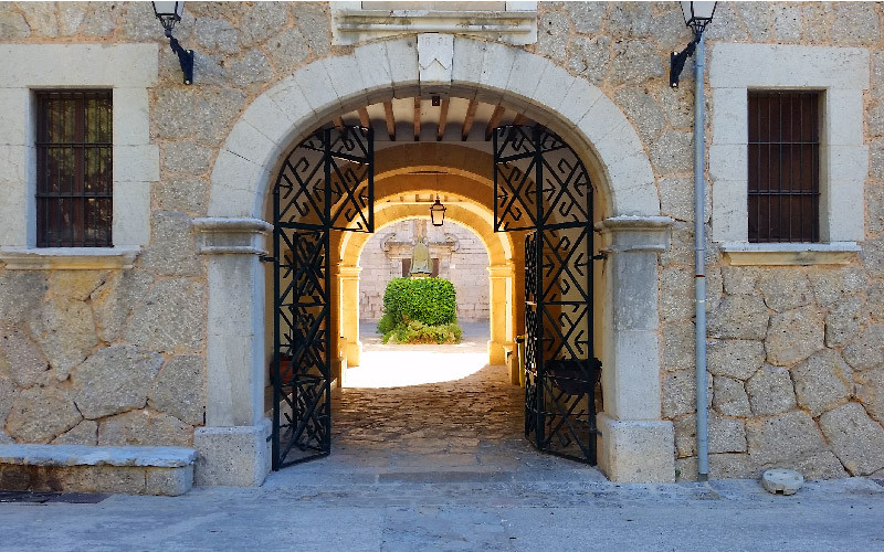 Accès au monastère