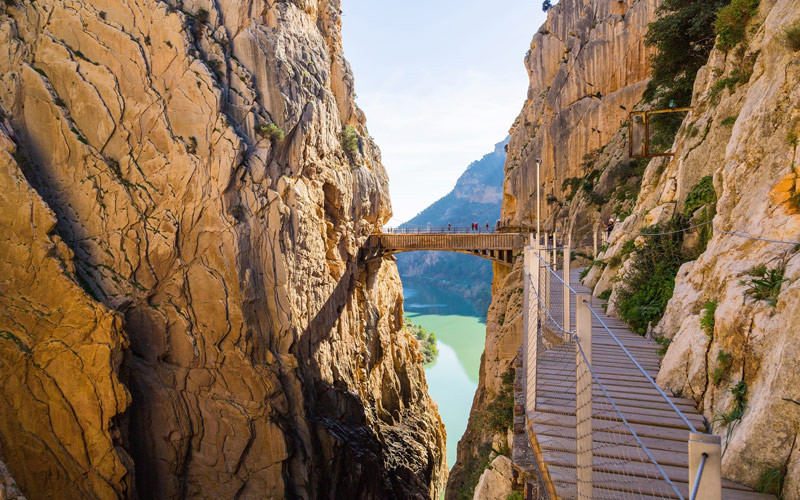 Le Petit chemin du Roi dans la Gorge des Gaitanes 