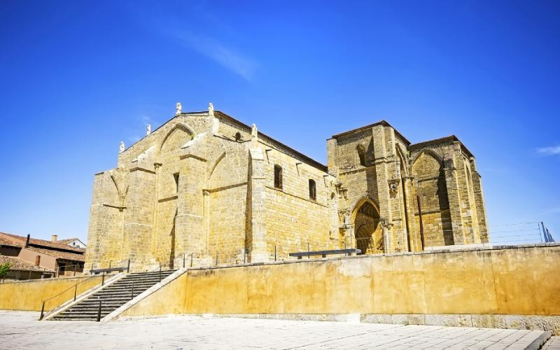 Église Santa María la Blanca à Villalcázar de Sirga