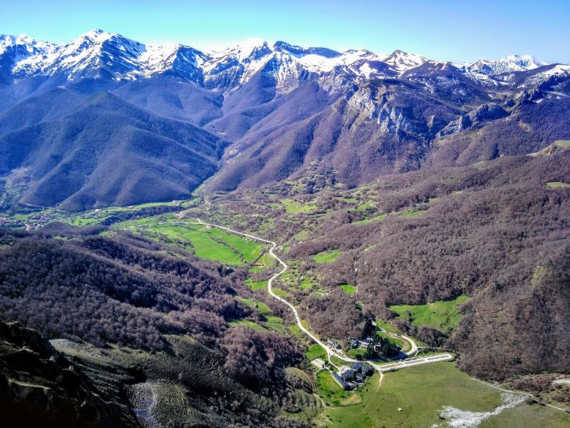 Panoramique de Fuente Dé, un hameau très isolé