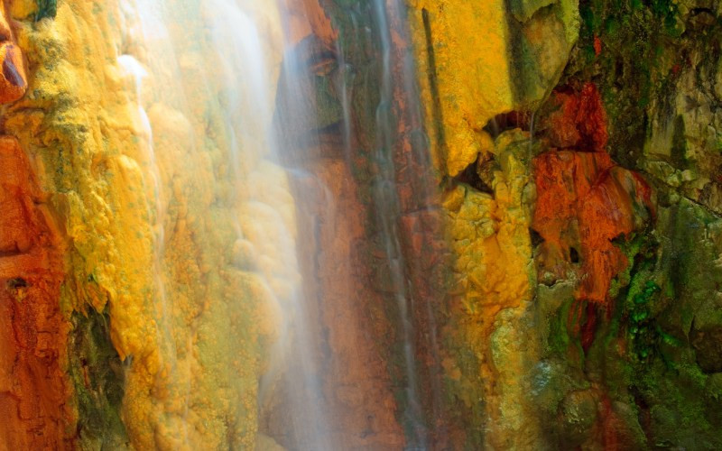 Détail de la Cascade des Couleurs