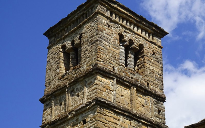 Détail de la Tour de San Bartolomé de Gavín