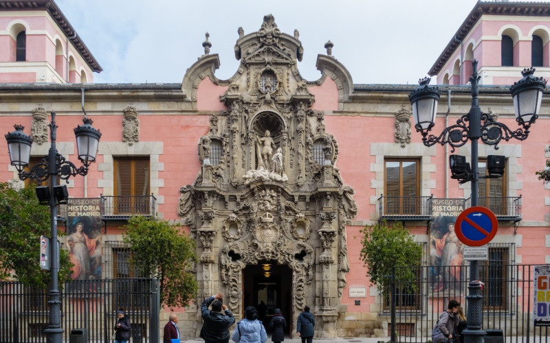 Façade du Musée d'Histoire de Madrid, œuvre de Pedro de Ribera et joyau du dénommé baroque madrilène