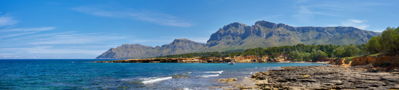 Panoramique des montagnes de la Péninsule de Llevant