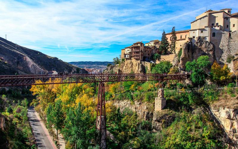 Les maisons suspendues de Cuenca et le pont de San Pablo