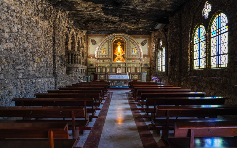 Intérieur du Sanctuaire de la Virgen de la Esperanza