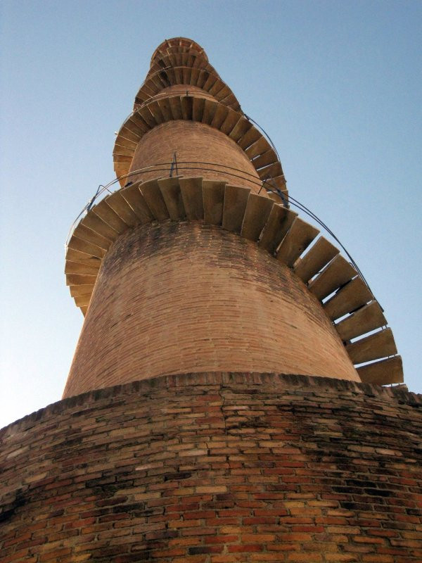 Escalier de la cheminée de la Bòbila