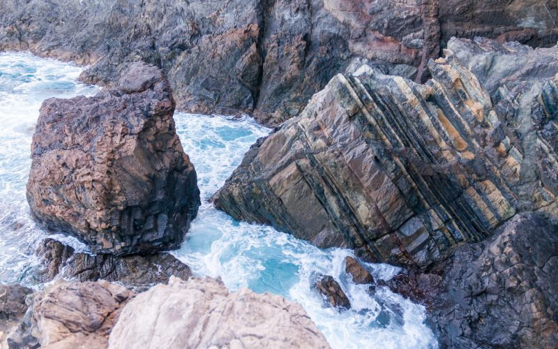 Déferlement de la mer dans les environs d'Ajuy