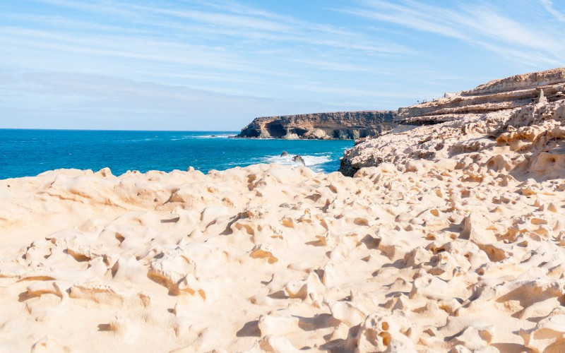 Les grottes d'Ajuy depuis la côte