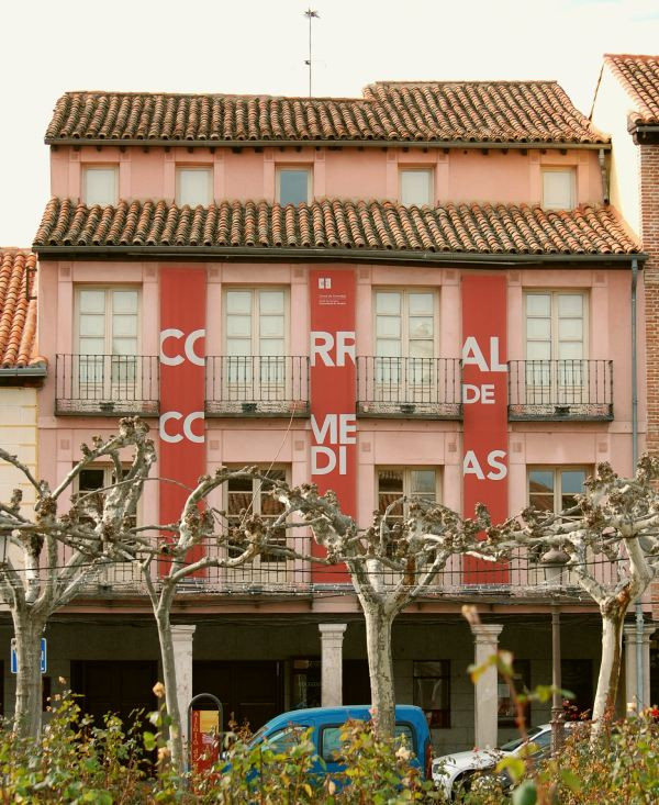 Alcalá de Henares a rouvert son corral en 2003, après une longue réhabilitation