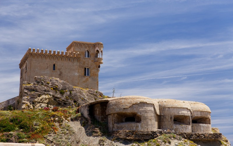 Les bunkers et le château