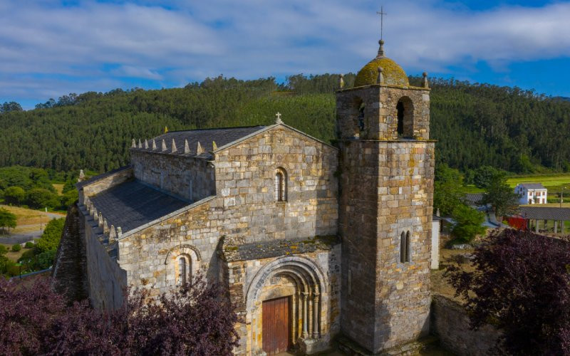 Basilique de San Martiño