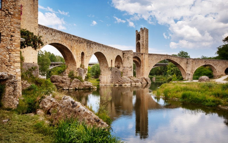 Pont médiéval de Besalú