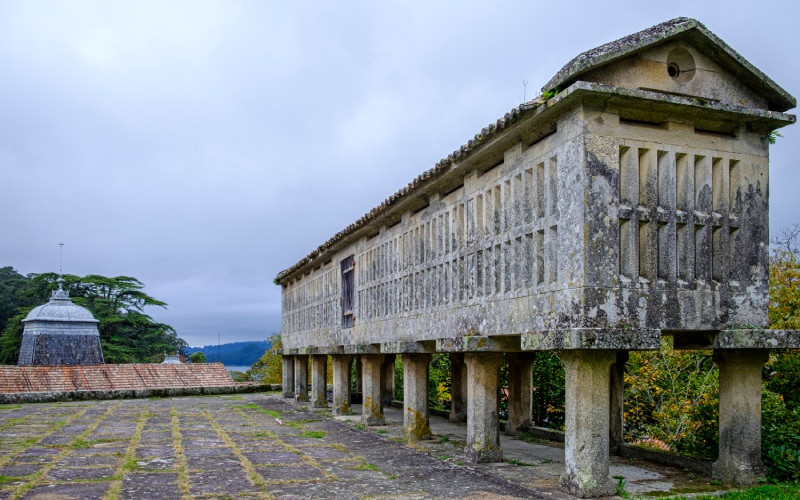 Hórreo ou grenier du Pazo de Lourizán