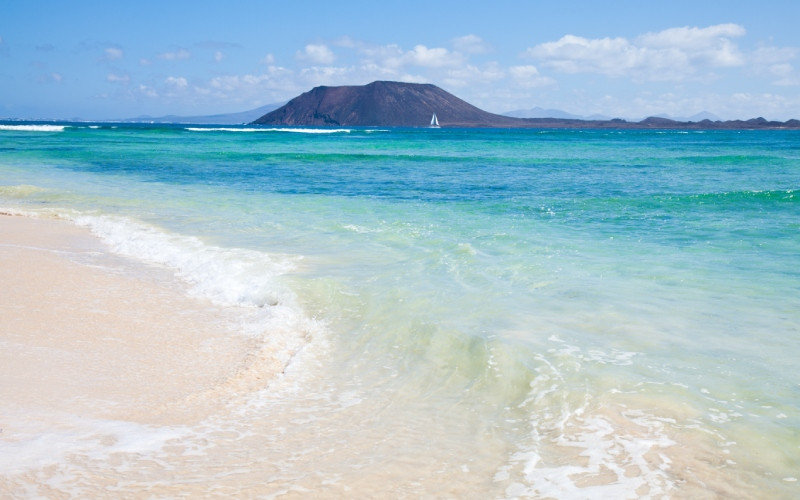 Vues de l'île de Lobos depuis Corralejo, Fuerteventura