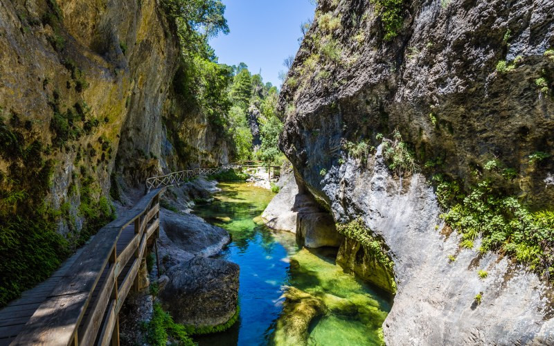 Chemin de la rivière Borosa dans la Sierra de Cazorla, Jaén