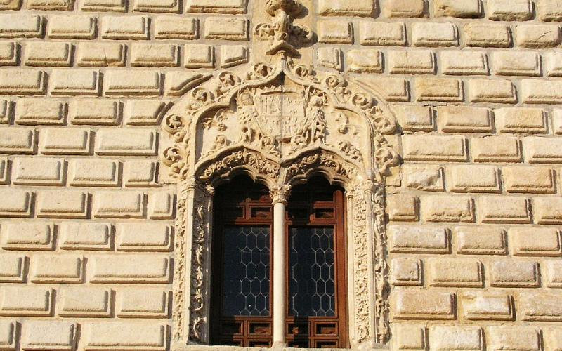 Détail d'une fenêtre du palais