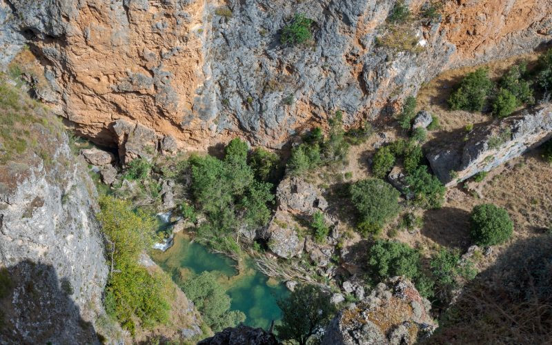 Vues de la rivière Júcar depuis le mirador de la fenêtre du diable