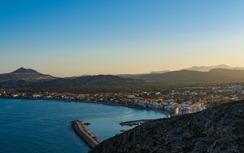 Vues de Jávea sur le cap de San Antonio