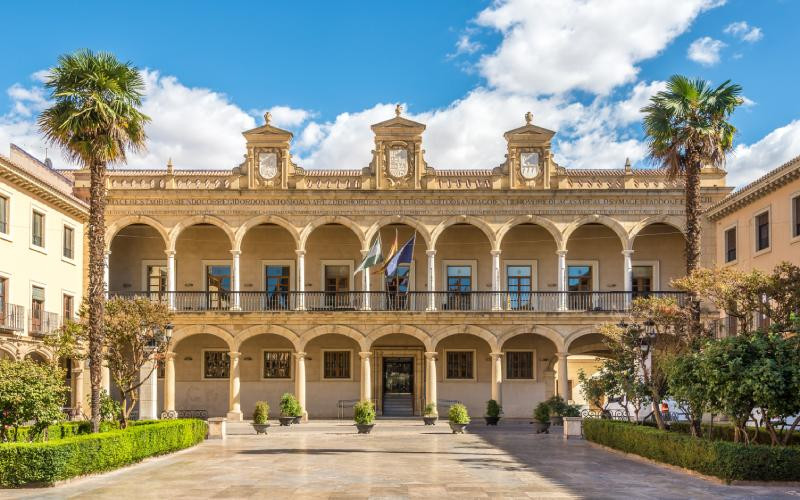 Place des Palomas à Guadix