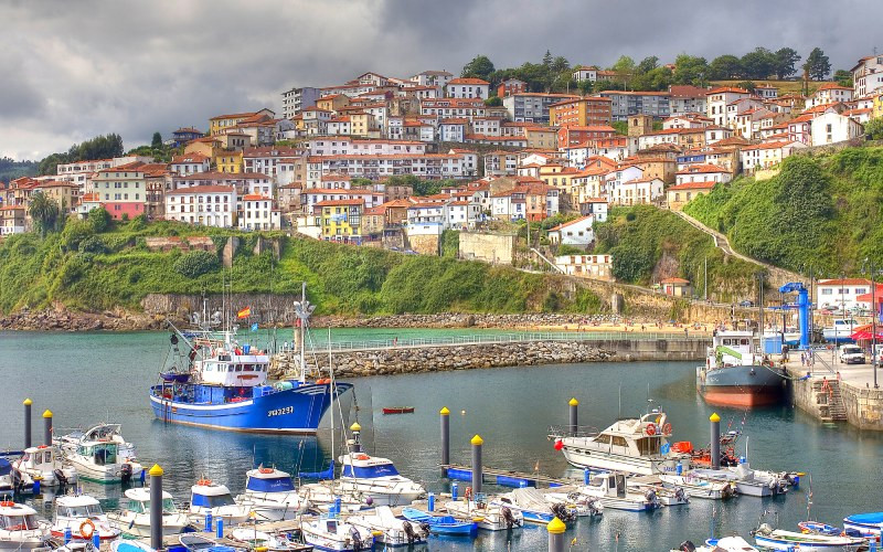 Lastres, depuis son magnifique port