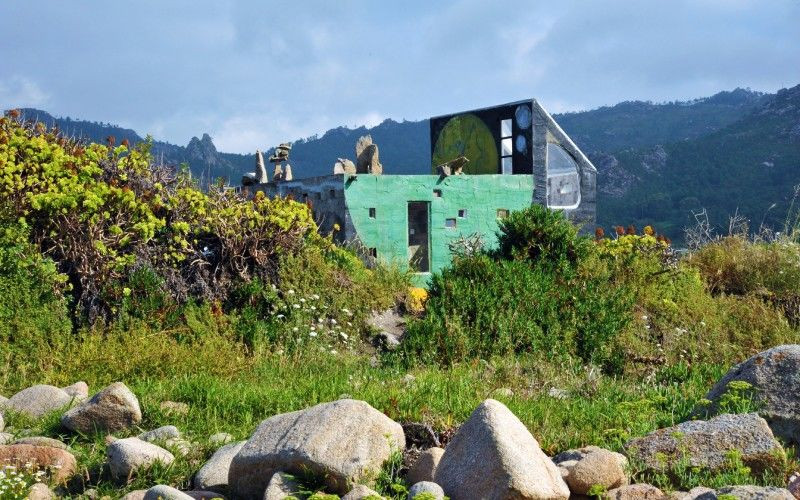 On peut encore voir la maison dans laquelle vivait Man de Camelle