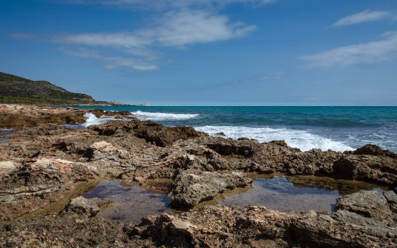 La mer et le parc naturel de la Sierra d’Irta coexistent en harmonie